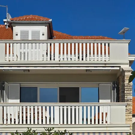 Lovely In Biograd With House Sea View Appartement Biograd Na Moru