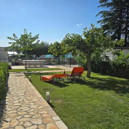 Апартаменты Lovely In Biograd With House Sea View