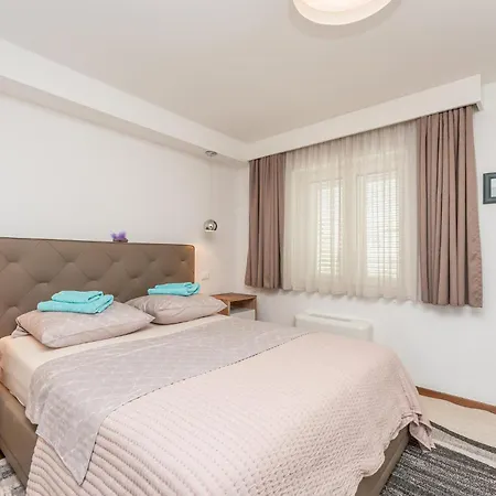 Beautiful In Biograd Apartament Biograd Na Moru